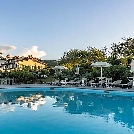 منزل ريفي Tenuta Borgo San Michele *